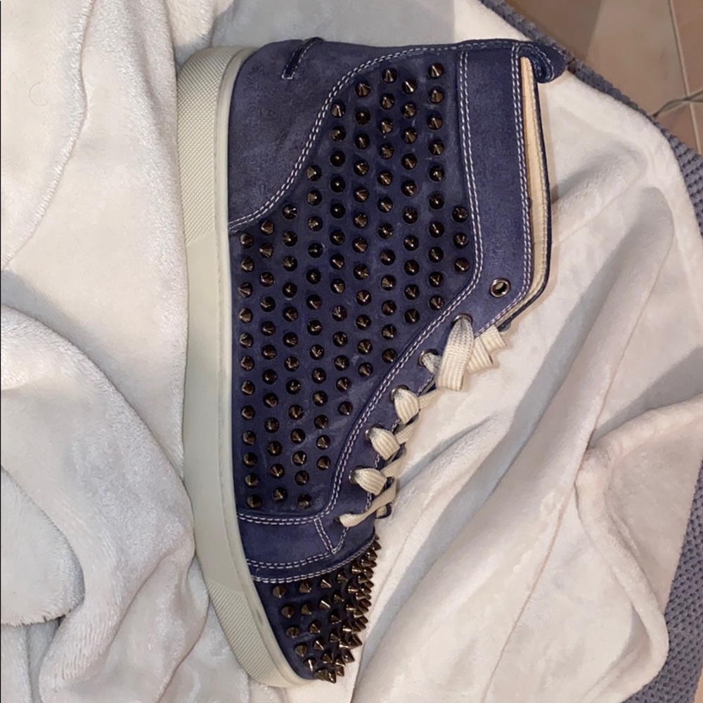 High top sneakers